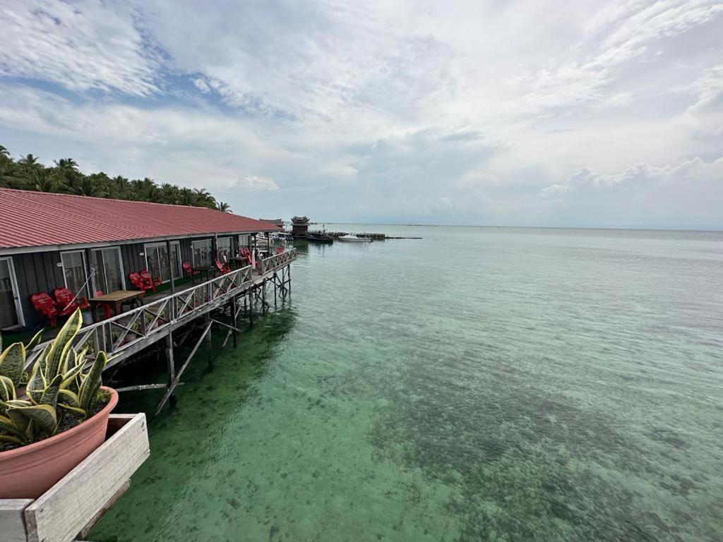 Mabul Backpackers Apartment Mabul Island Exterior photo